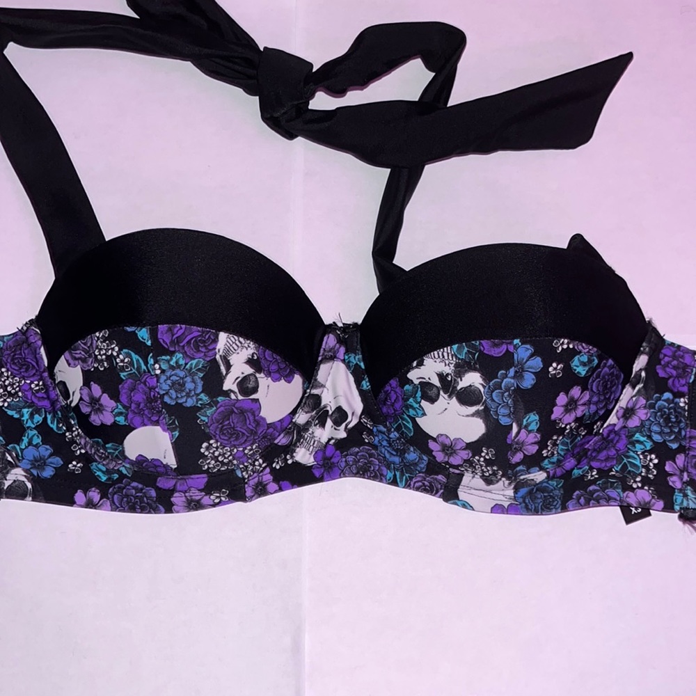 4 for 30 Floral Skull Hot Topic Bikini Top
